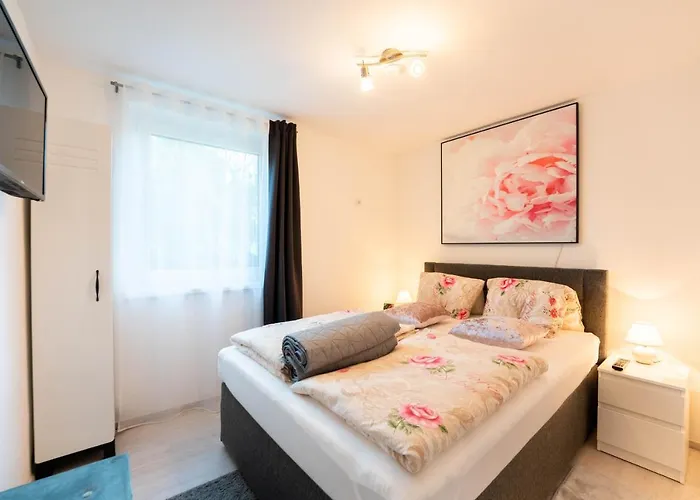 Treissmann An Der Weinstrasse *