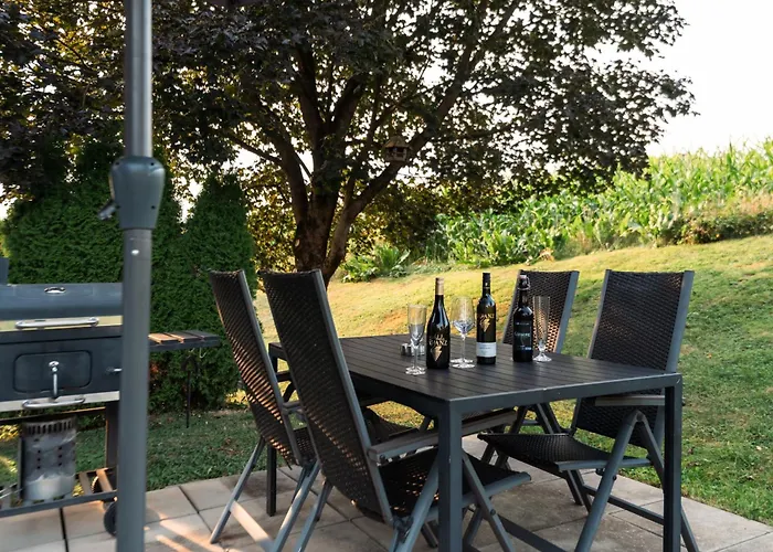 Treissmann An Der Weinstrasse بيت للعطل