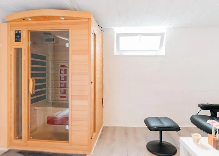 Treissmann An Der Weinstrasse بيت للعطل ليوتسشاخ